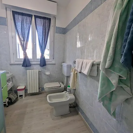 Con Terrazzo Apartman